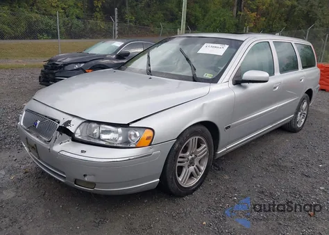 2006 Volvo V70 2.5T from USA, damaged, VIN YV1SW592962540575
